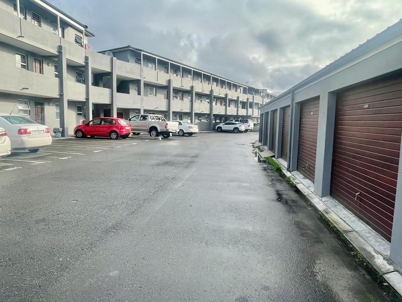2 Bedroom Property for Sale in Sanlamhof Western Cape